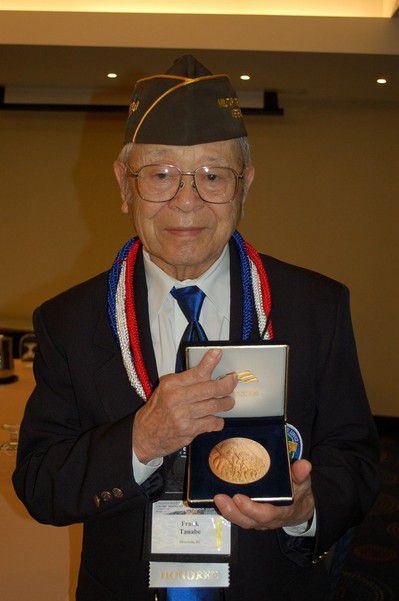 frank_tanabe_medal.jpg