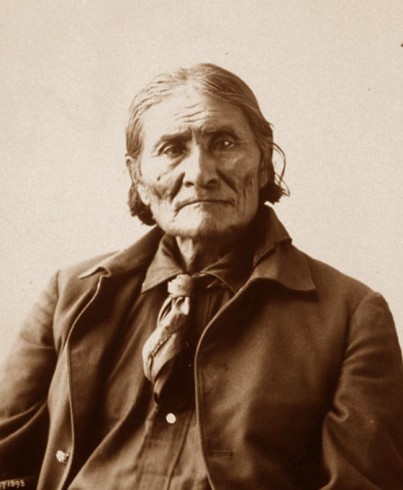 Geronimo-2-403x490.jpg